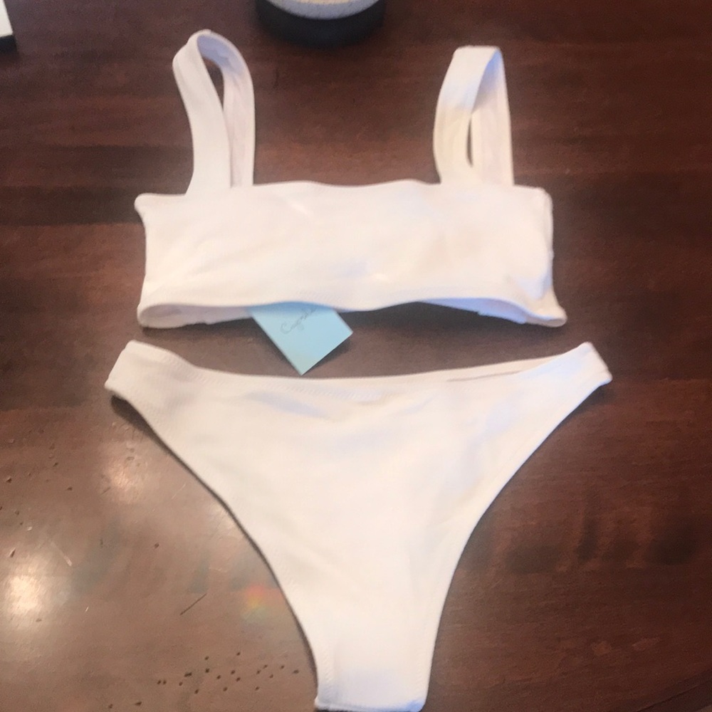 Cupshe bikini - Picture 2 of 2